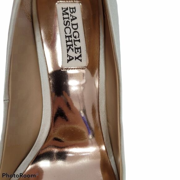 Badgley Mischka Diego Ankle Straps Pumps Size 6.5 - Picture 8 of 13